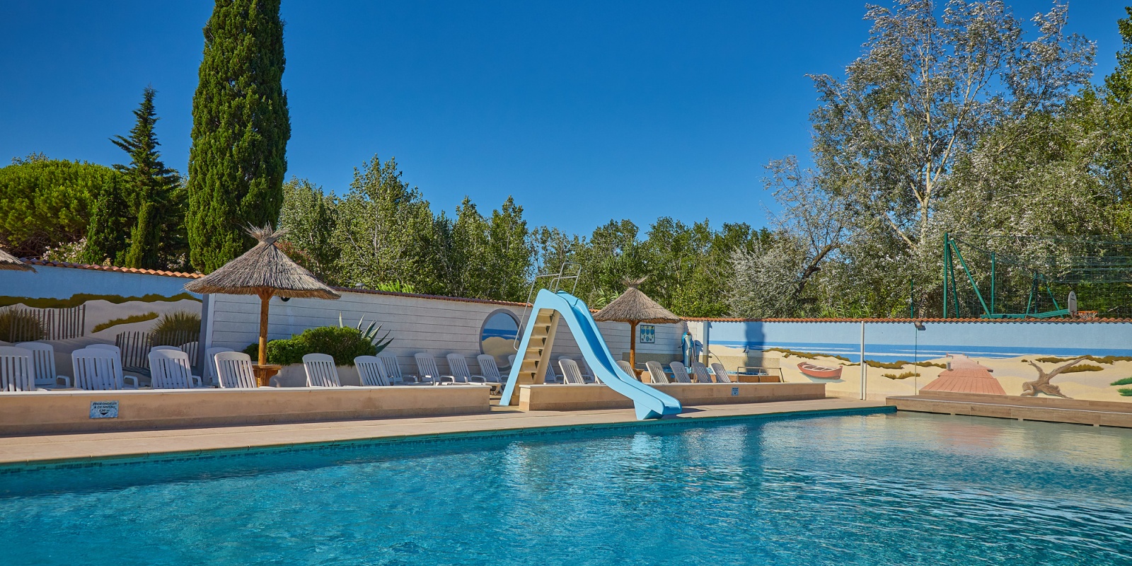 Piscine au calme le matin