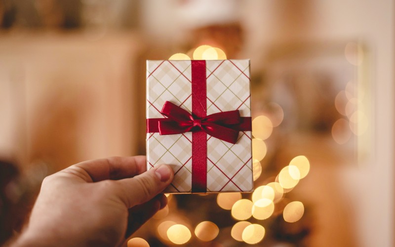 Bon Cadeau 2025 (de Rob Laughter @Unsplash)