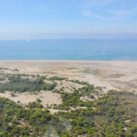 La Plage de l'Espiguette vue du ciel, prise en hélicoptère