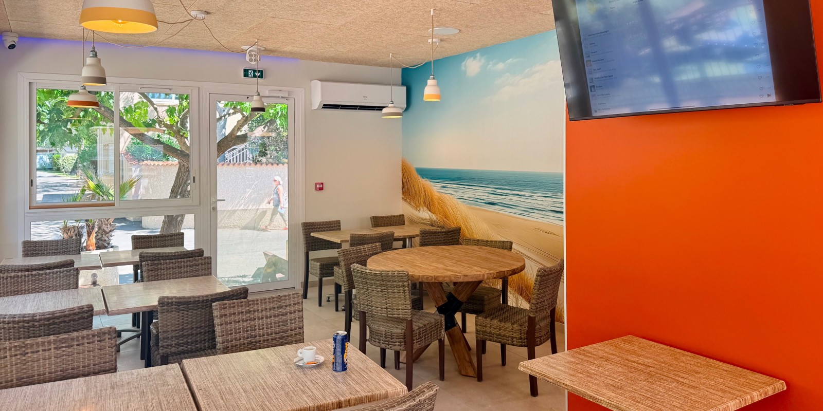 Agrandissement de l'intérieur du restaurant en 2026