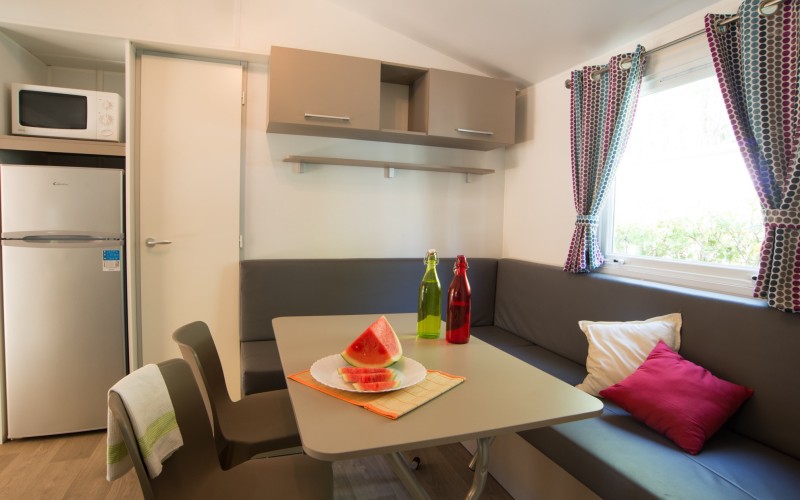 Mobil-Home Famille + : Le coin salon de votre mobil-home 3 chambres