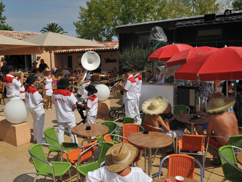 Ambiance festive au Camping