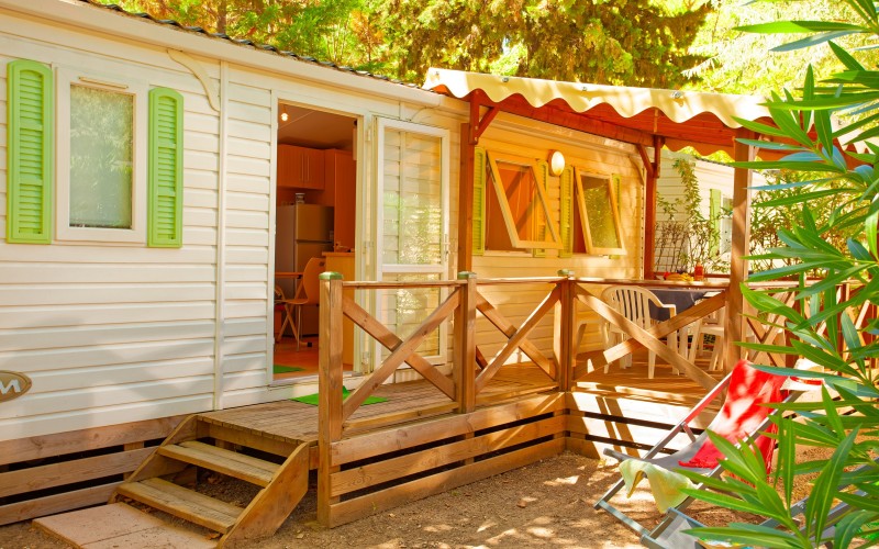 Entrée du Mobil-Home Grand Méditerranéen Premium