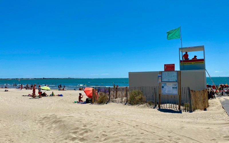Poste de secours de la Rive Droite au Grau-du-Roi