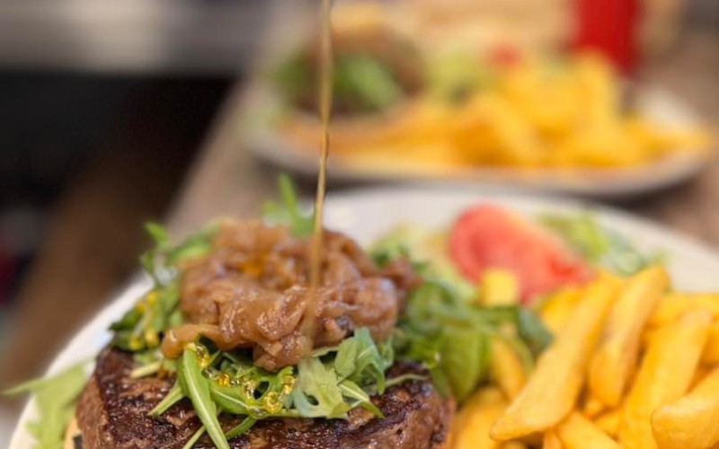 Restauration éphémère 2026 : le burger maison, une valeur sûre 😋