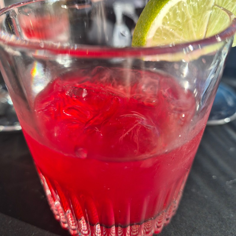 Une boisson rafraîchissante dans bar / restaurant du camping