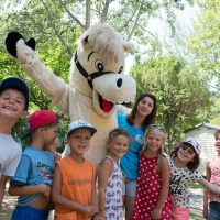 Samy rejoint les enfants